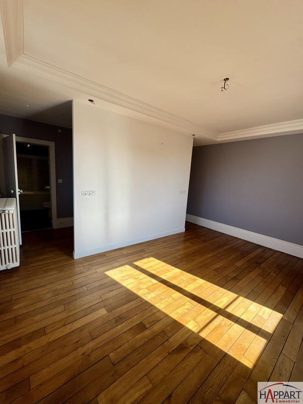 Appartement - 190 m² - 7 pièces