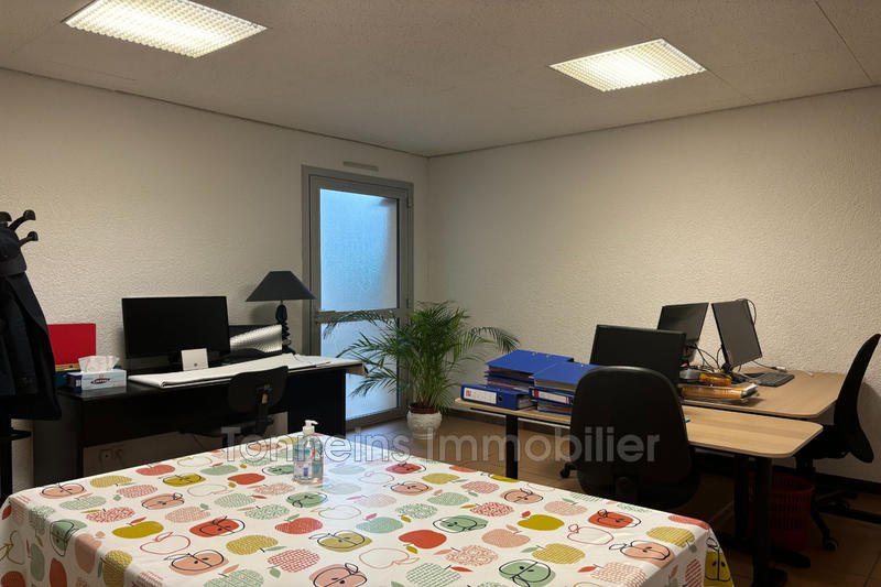 Fonds de commerce - Magasins - 80 m²