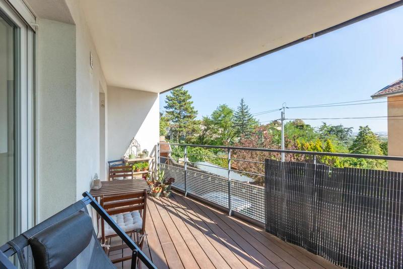 Appartement - 86 m² - 4 pièces