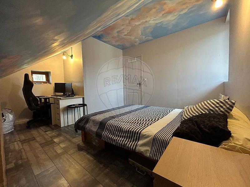 Maison - 80 m² - 5 pièces