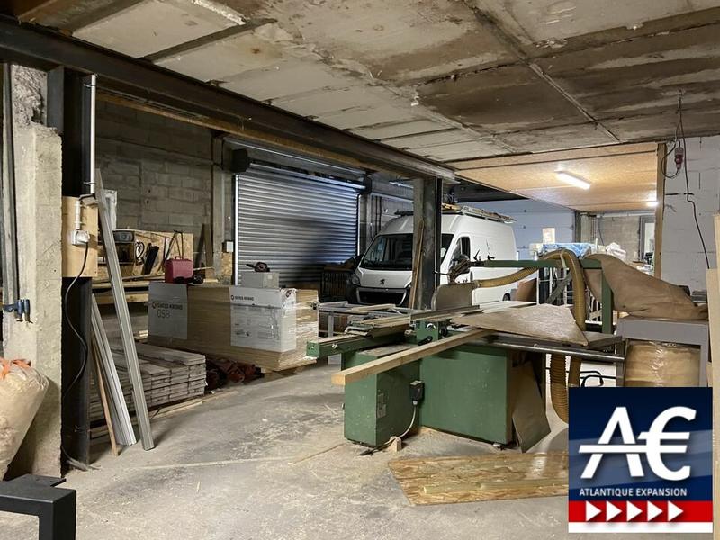 Entrepôt - 425 m²