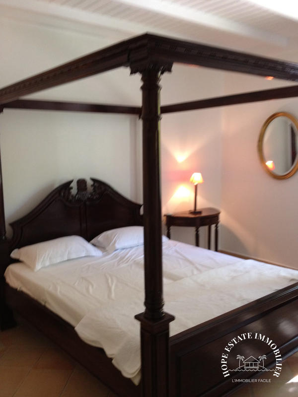 Villa - 465 m² - 10 pièces