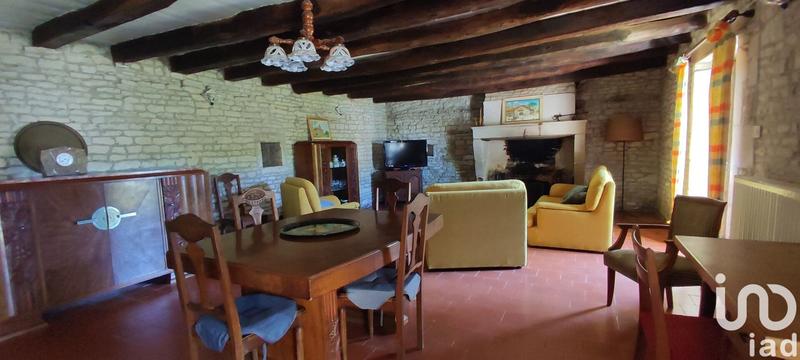 Maison - 214 m² - 8 pièces