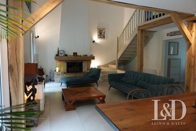 Maison - 190 m² - 7 pièces