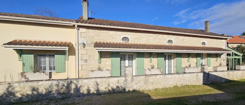 Maison - 140 m² - 4 pièces