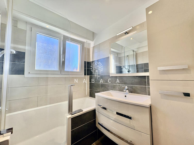 Appartement - 67 m² - 4 pièces