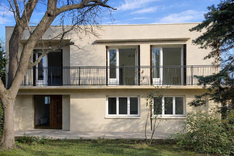 Maison - 140 m² - 5 pièces