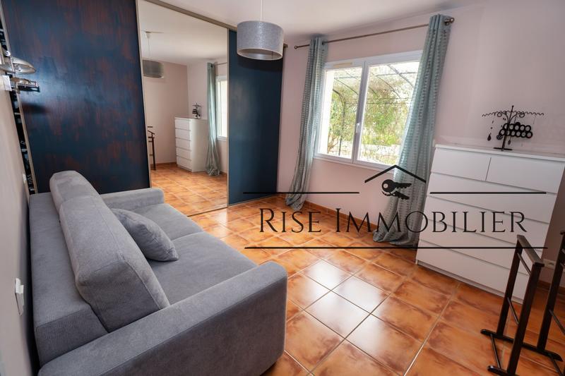 Maison - 147 m² - 6 pièces