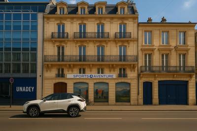 Local commercial - 1 040 m² - 8 pièces