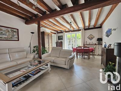 Maison - 162 m² - 6 pièces