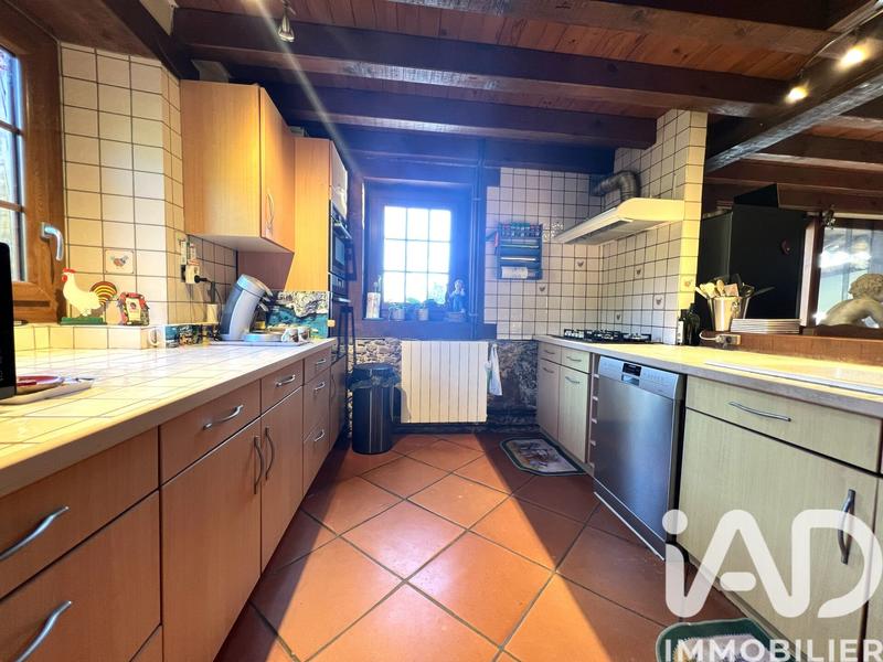 Maison - 184 m² - 4 pièces