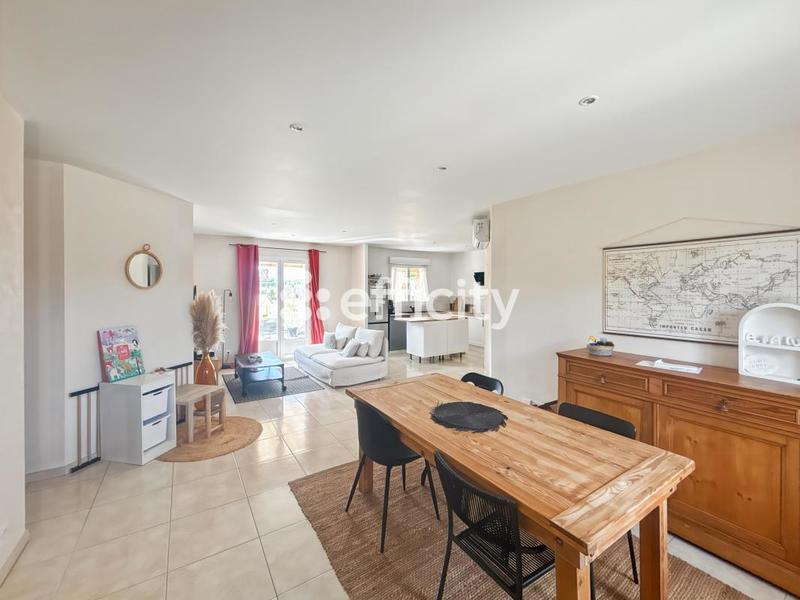 Maison - 85 m² - 4 pièces