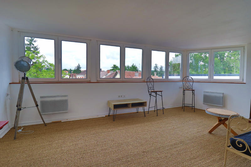 Appartement - 80 m² - 3 pièces