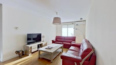 Appartement - 82 m² - 3 pièces