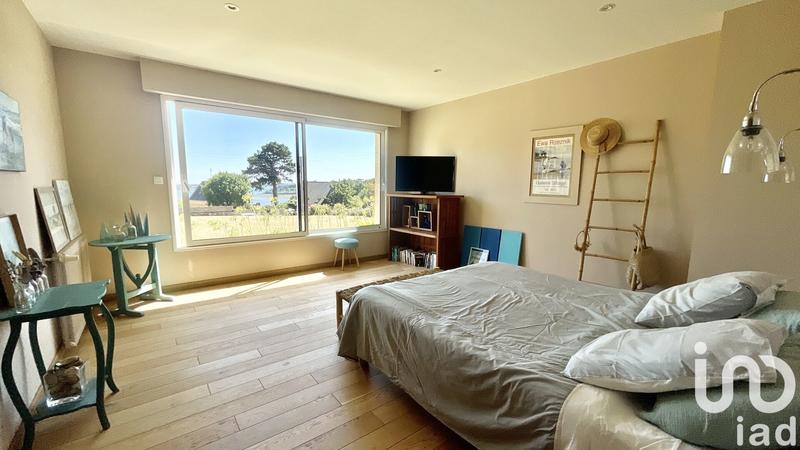 Maison - 246 m² - 8 pièces