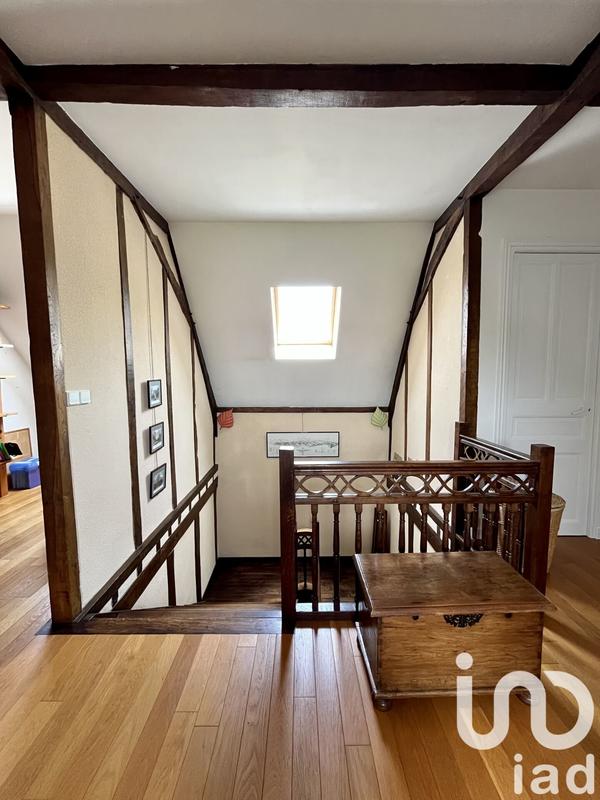 Maison - 271 m² - 8 pièces