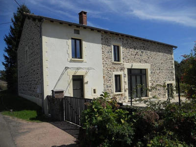 Maison traditionnelle - 219 m² - 9 pièces