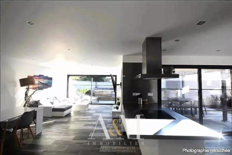 Maison - 148 m² - 6 pièces