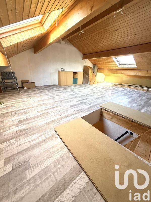 Maison - 111 m² - 5 pièces