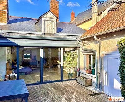 Maison - 189 m² - 8 pièces