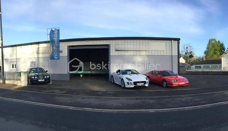 Local commercial - 200 m² - 3 pièces