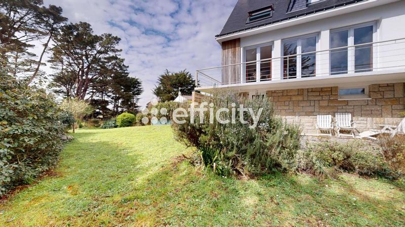 Maison - 174 m² - 6 pièces