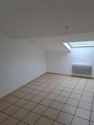 Appartement ancien - 61 m² - 3 pièces