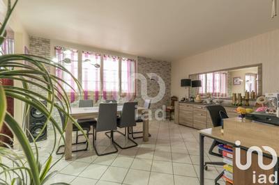 Appartement - 85 m² - 3 pièces