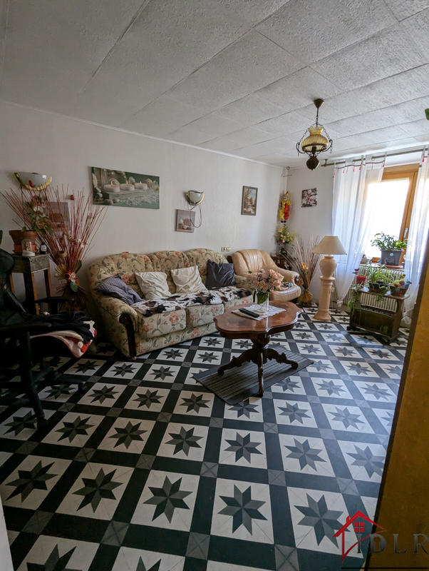 Maison - 180 m² - 8 pièces