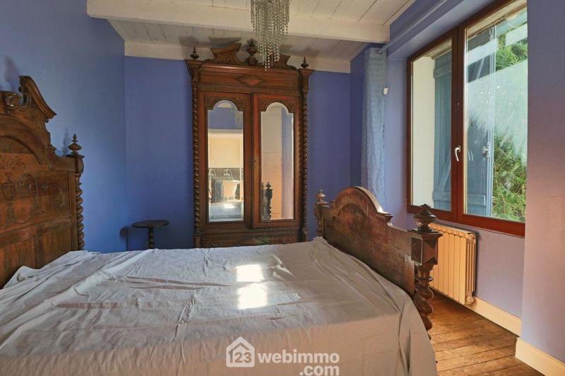 Maison - 93 m² - 4 pièces