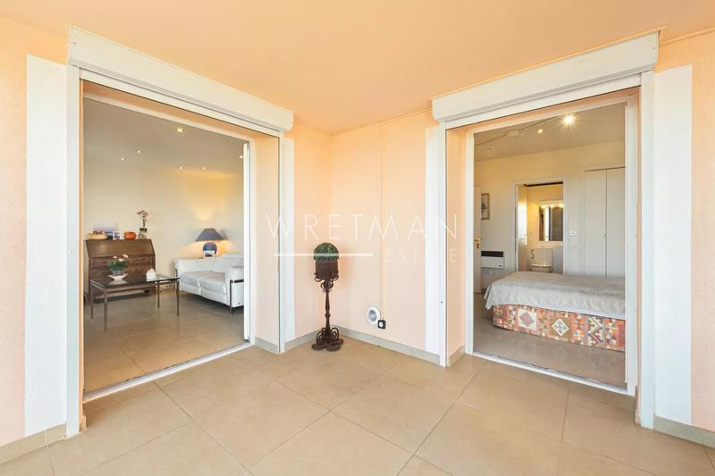 Villa - 318 m² - 13 pièces