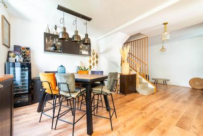 Appartement - 100 m² - 6 pièces