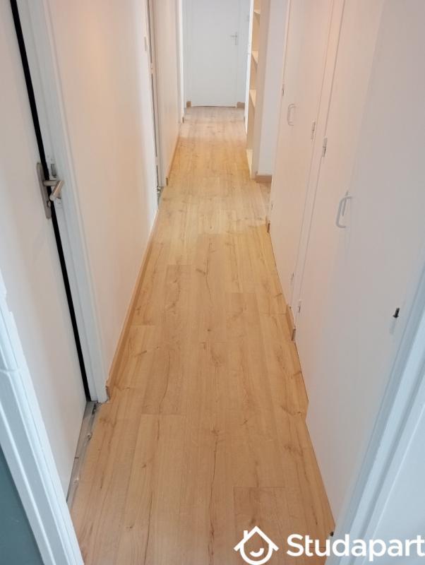 Chambre - 9 m² - 1 pièce