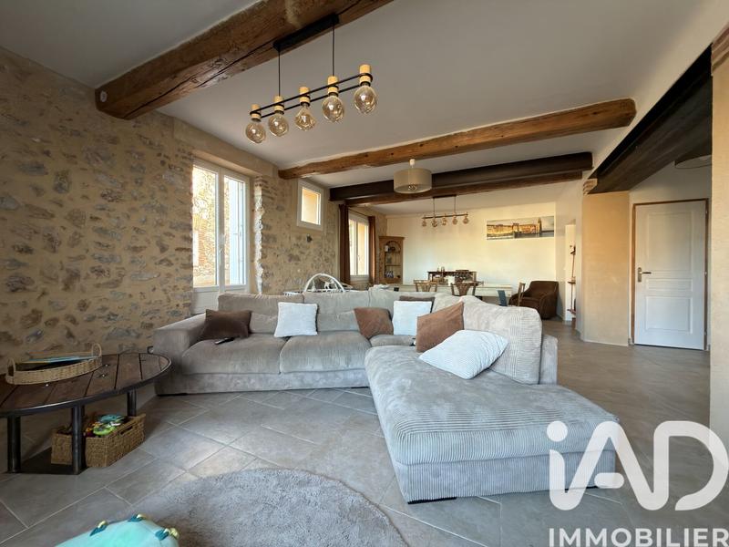 Maison - 223 m² - 8 pièces