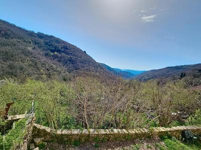 Maison de village - 300 m² - 18 pièces