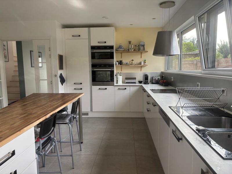 Maison - 145 m² - 5 pièces