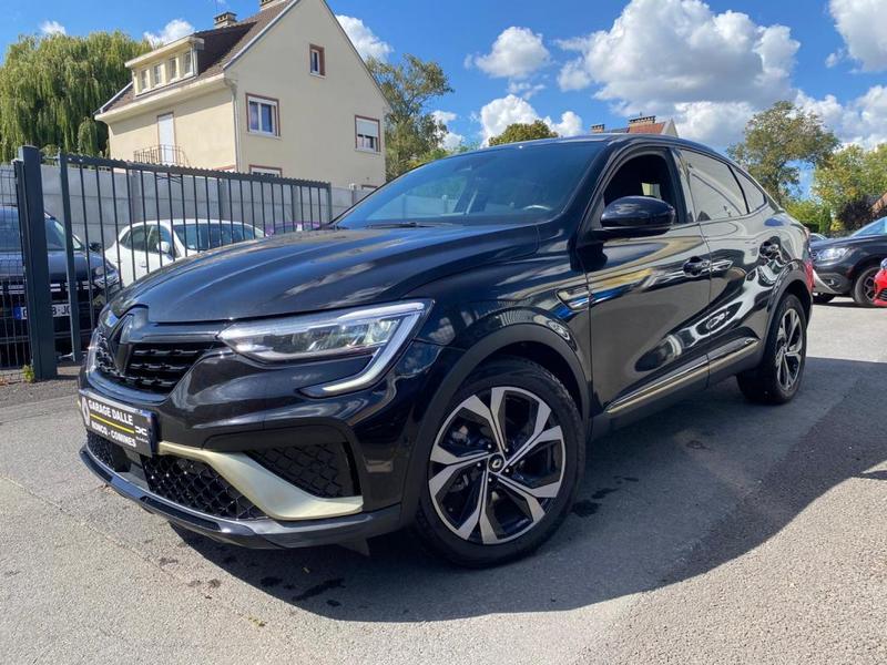 Renault Arkana E-tech full hybride 145 cv engineered caméra gps CarPlay radars av ar 1 ère main