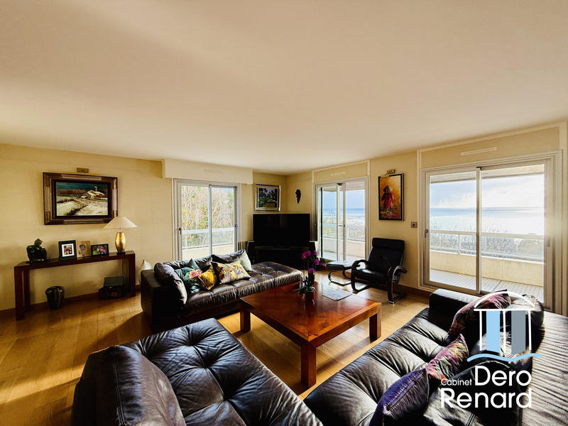 Appartement - 117 m² - 4 pièces