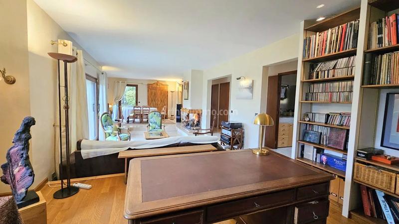 Maison - 180 m² - 7 pièces