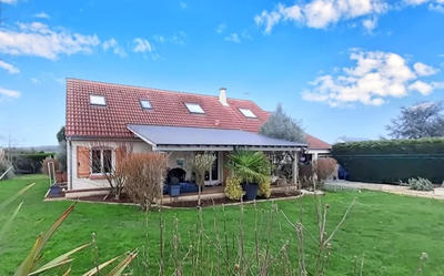 Pavillon - 130 m² - 7 pièces