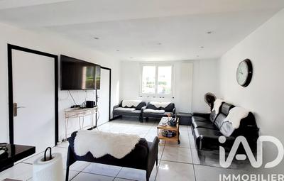 Maison - 167 m² - 6 pièces