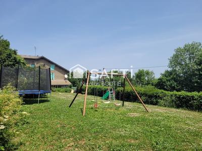 Maison - 130 m² - 6 pièces