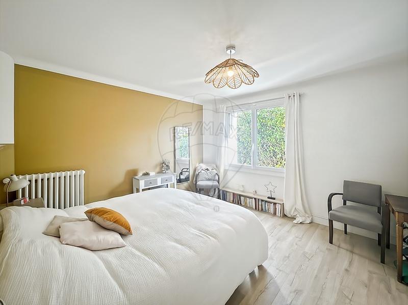 Maison - 158 m² - 6 pièces