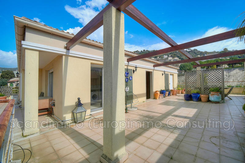 Appartement - 120 m² - 4 pièces