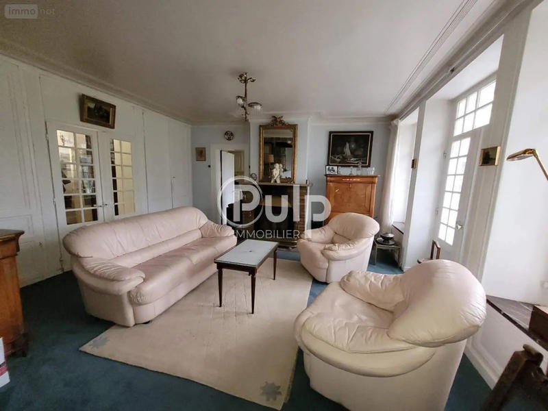 Maison de maîtres - 230 m² - 10 pièces