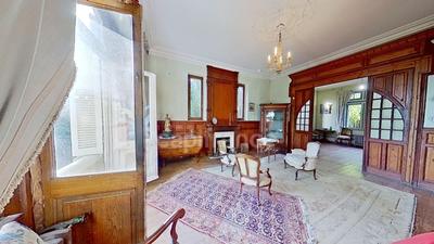 Maison bourgeoise - 259 m² - 10 pièces