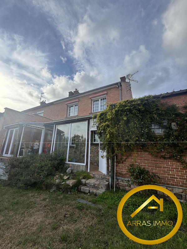 Maison - 77 m² - 4 pièces