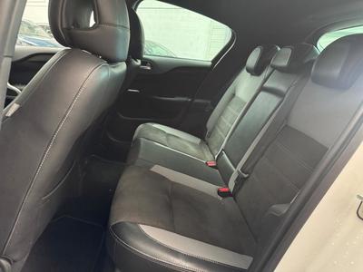 Ds Ds 4 1.2 130 So Chic - Distri Ok