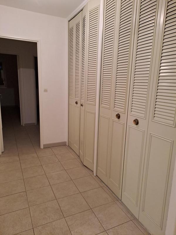 Appartement - 84 m² - 2 pièces