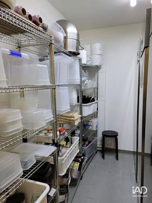 Local commercial - 84 m²